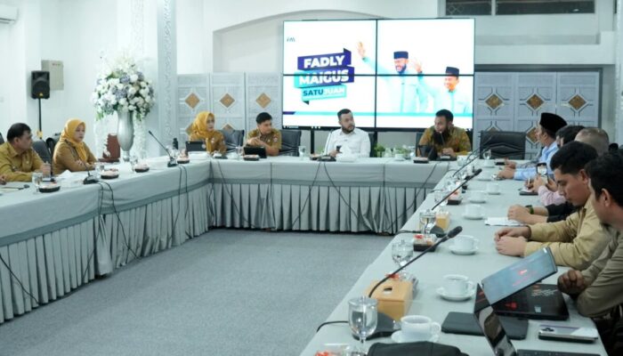 Pemko Padang Mulai lakukan Pelayanan Publik Lewat Aplikasi “Super Apps”