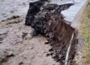 Dua Jembatan Putus Akibat Banjir dan Longsor di Trenggalek