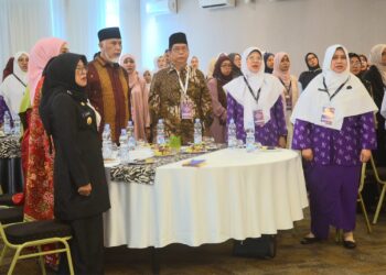 Wanita Islam dan Women’s Wing Riseap Gelar International Women’s Leadership di Padang