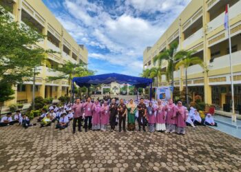 SMPN 25 Padang Gelar MPLS Bermakna, Tanamkan Nilai Karakter Sejak Hari Pertama