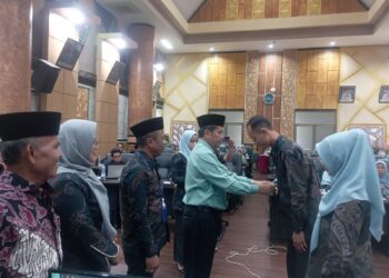 Bimtek GTK MTsN 1 Padang, Kakankemenag : ASN Harus Jadi Garda Terdepan Sukseskan Program Pembangunan Kota
