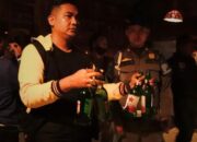 Satpol PP Padang Patroli Tertibkan Kafe dan Tempat Karaoke