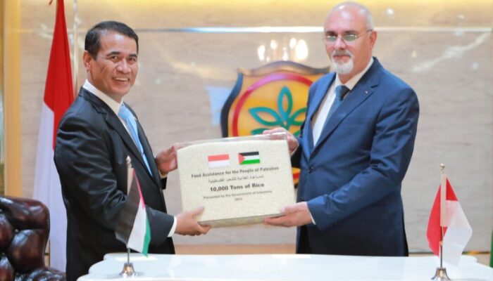 Indonesia Beri Bantuan 10.000 Ton Beras untuk Palestina