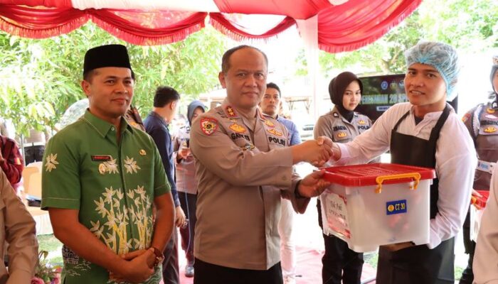 Dukung Program MBG, Kapolda Sumbar Resmikan Dua Gedung SPPG Polda di Sijunjung