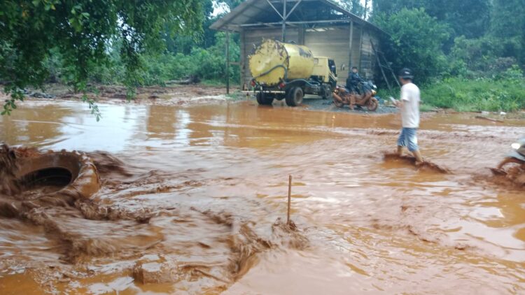 Kondisi banjir yang melanda Kabupaten Morowali, Provinsi Sulawesi Tengah pada Senin (7/7).Sumber Foto: BPBD Kabupaten Morowali