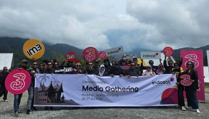 Indosat Gelar Media Gathering di Alahan Panjang: Jelajahi Alam, Uji Kualitas Jaringan dan Ciptakan Kekompakan