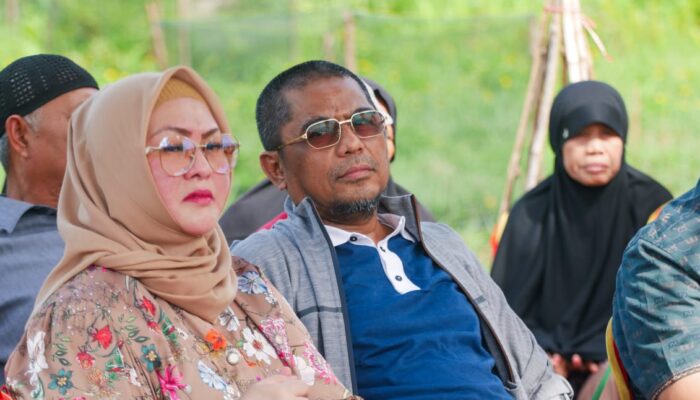 Komut PT. Indah Grup Letakkan Batu Pertama Program Bedah Rumah Warga Di Banda Kali Karang Aur