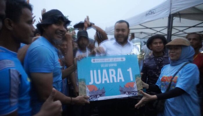 Tim Redist Merah Juara Selaju Sampan