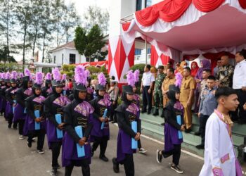 Pawai Alegoris HUT ke-80 RI Jadi Media Edukasi Sejarah dan Budaya di Pariaman