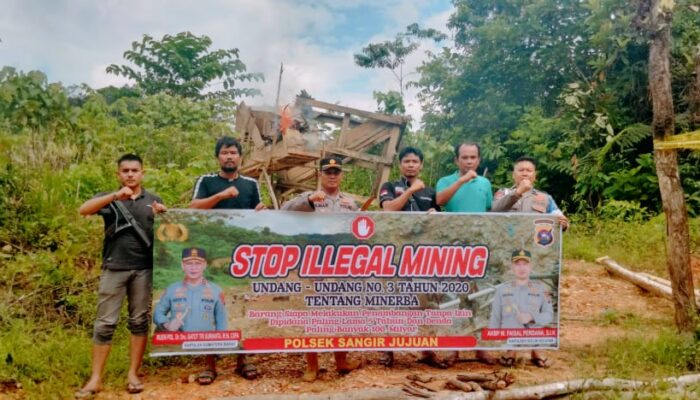 Satgas Anti Ilegal Mining Tertibkan Tambang Emas Ilegal di Sungai Momo, Solsel
