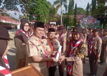 Perdana, Kankemenag Padang Gelar Upacara Gabungan Hari Pramuka ke-64, Edy Pembina Upacara