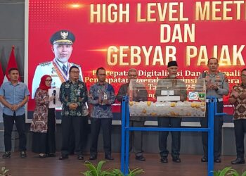 Gebyar Pajak Sumbar 2025, Wajib Pajak Teladan Diganjar Door Prize & Hadiah Umroh