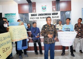 Diteriaki #SaveSipora dan Ditolak Bicara di UIN, DLH Sumbar Sebut Gubernur Hanya Beri Rekomendasi