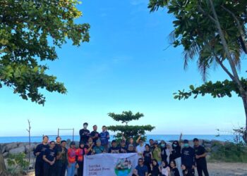 Rayakan HUT ke-44, Seluruh Jaringan Santika Indonesia Hotels & Resorts Serentak Bersih-Bersih Lingkungan