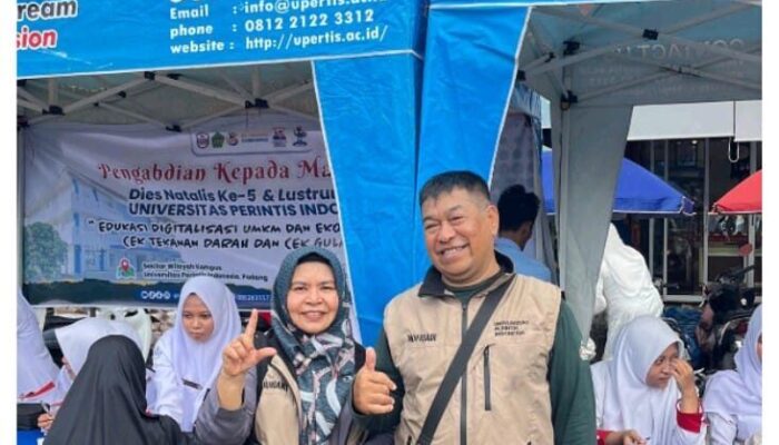 Edukasi Digitalisasi UMKM dan Ekonomi Kreatif, Cek Tekanan Darah, dan Cek Gula Darah