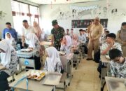 Hari Pertama Pelaksanaan MBG di SMPN 2 Koto Baru Dharmasraya Lancar