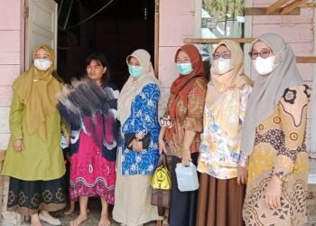 6 Kasus Baru TB Ditemukan di Teluk Belibis Punggung Kasiak, Dosen D3 Keperawatan UNP Padang Lakukan Sosialisasi Antisipasi Penularan