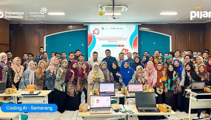 Telkom Dukung Pembelajaran Coding dan AI di Sekolah Berbagai Daerah