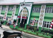 Lokal Direhab, Murid MTsN 2 Padang Terpaksa Belajar di Rumah