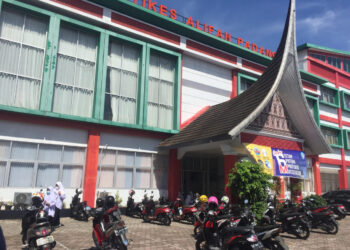 STIKes Alifah Lahirkan Tenaga Kesehatan Siap Pakai