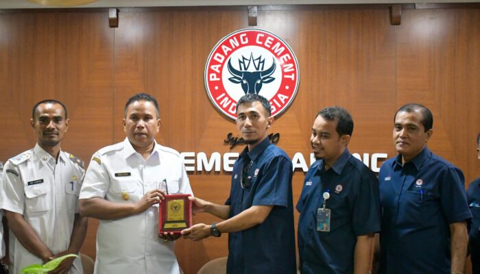 “Nabuang Sarok” PT Semen Padang Menginspirasi, Kota Pariaman Gagas Transformasi TPA