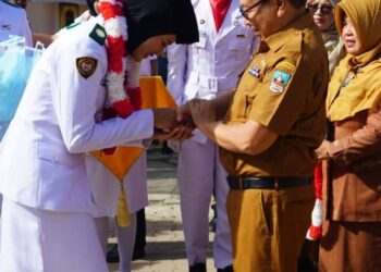 Usai Tunaikan Tugas sebagai Anggota Paskibraka, Kepulangan Lulu ke Dharmasraya Disambut Bagaikan Pahlawan