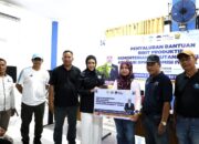 1.000 Warga Kota Pariaman Terima Bantuan Bibit Unggul Produktif