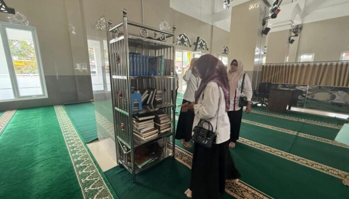 Masjid di Padang Panjang Jadi Pusat Literasi
