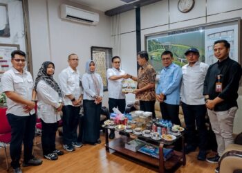 ‎Temui BPJN, Bupati Khairunas Perjuangkan Infrastruktur Solok Selatan: Dari Jembatan Wisata Kerinci hingga Pelebaran Jalan Nasional