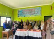 Pengmas Dosen Prodi D3 Kebidanan Bukittinggi: Kader dan Remaja Garda Terdepan Perangi Stunting