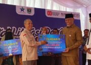 Pegawai BKPSDM Kota Sawahlunto Raih Peringkat II Arsiparis Teladan Tingkat Sumbar 2025