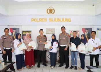 HUT Lalu Lintas Tahun 2025: Satlantas Polres Sijunjung Gelar Anjangsana, Rangkul Masyarakat dan Korban Kecelakaan