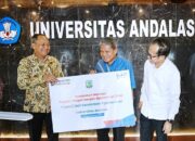 BTN hibahkan Toyota Hiace untuk Universitas Andalas