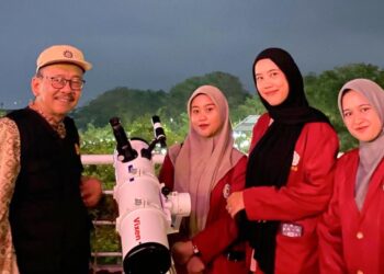 Tim Hisab UM Sumatera Barat Ikut Pengamatan Gerhana Bulan