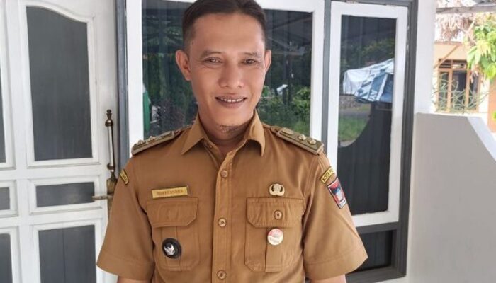 Patroli Malam, LPS Jaya Sawahan Buru Oknum Pembuang Sampah Sembarangan