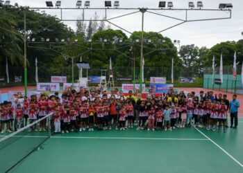130 Atlet Muda Ramaikan Kejurnas Tenis Junior TDP Semen Padang 2025