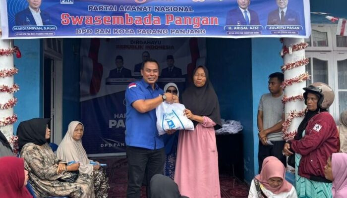 DPD PAN Padang Panjang Bagikan 3,5 Ton Beras