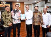 Dorong Transmigrasi jadi Pusat Ekonomi Baru, Bupati Sijunjung “Ngadu” ke Menteri di Jakarta