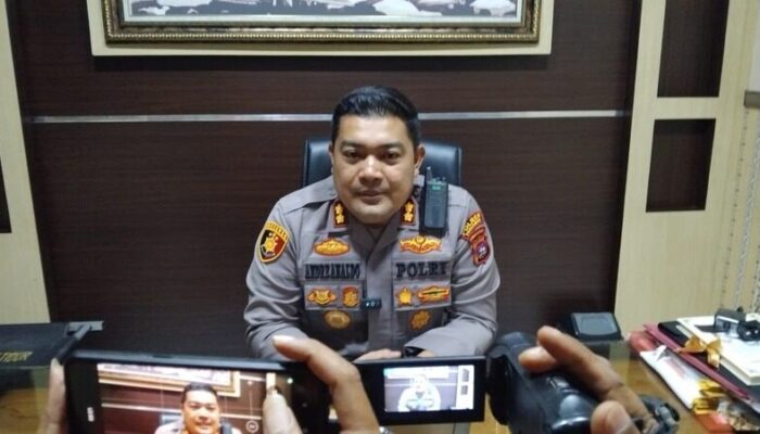 Pria di Batang Gasan Tewas Bersimbah Darah, Diduga Korban Pembunuhan
