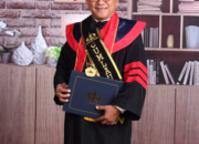 John Kenedy Azis Raih Gelar Doktor Cumlaude, Bukti Pemimpin yang Tak Berhenti Mengabdi