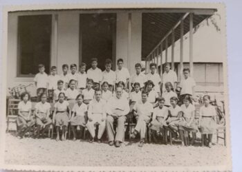 Rohabdi Rusdan Makin Berbenah, Bangun Kembali Citra dan Fasilitas di SMPN 4 Padang