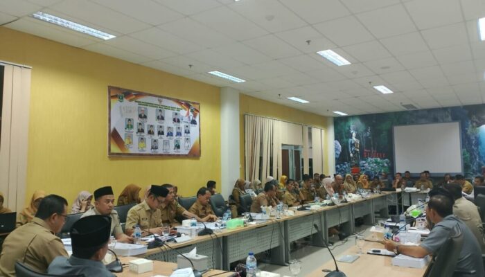 Pemkab dan DPRD Sijunjung Bahas KUA-PPAS Tahun Anggaran 2026