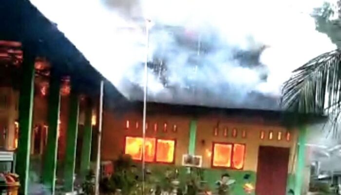 SDN 30 Kampung Dalam Hangus Terbakar, Kerugian Capai Rp1,2 Miliar