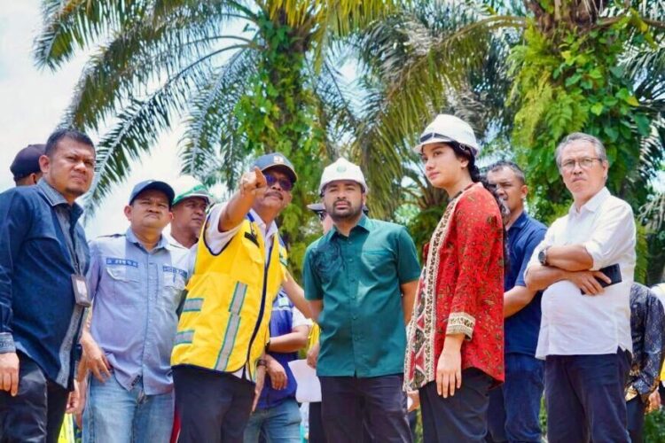 Zigo Rolanda saat melakukan kunjungan ke Dharmasraya, Sabtu (11/10). IST