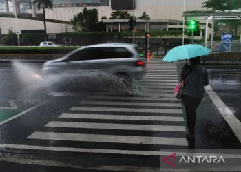 Senin, BMKG Prediksi Cuaca Berawan Tebal di Padang dan Kota Lainnya di Indonesia