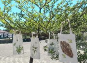 Totebag Ecoprint Karya Mahasiswa Kehutanan UM Sumbar Siap Go Publik