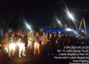 Satpol PP Padang bersama Dubalang dan Kepolisian Patroli di Kecamatan Lubeg