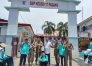 Satpol PP Padang Patroli Pelajar saat Jam Pulang Sekolah