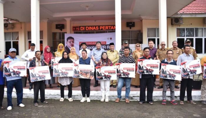 Dorong Swasembada Pangan, Keltan Kota Padang Diberikan Bantuan Alsintan