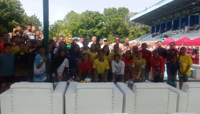 Ratusan Atlet Renang Bersaing di Kejuaraan Renang Sumatera Cup Piala Wali Kota Padang 2025